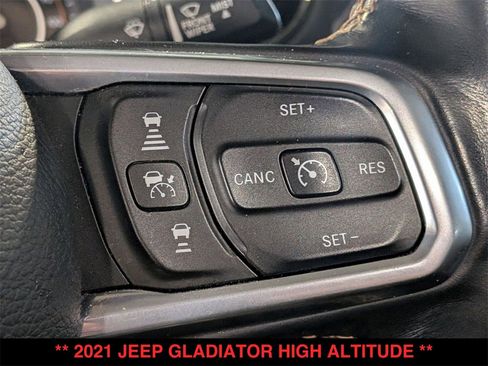 Used 2021 Jeep Gladiator Overland image 17