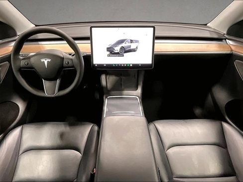 Used 2023 Tesla Model Y Long Range AWD/4WD image 7