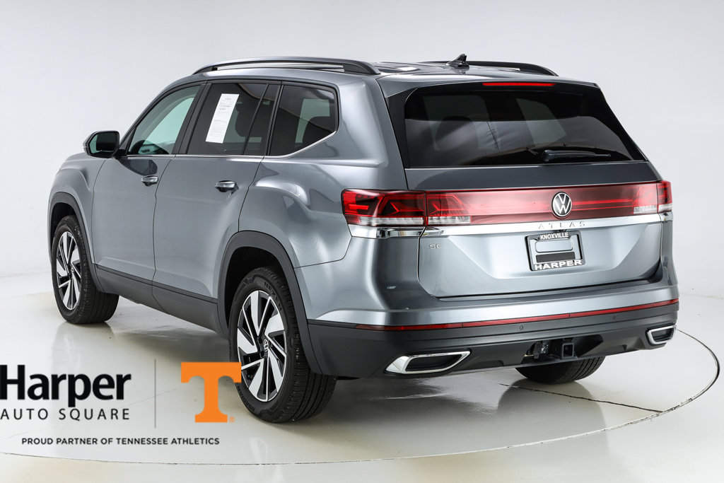 New 2025 Volkswagen Atlas SE w/ Panoramic Sunroof Package FWD image 47