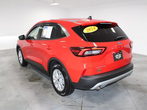 Used 2024 Ford Escape Active image 7