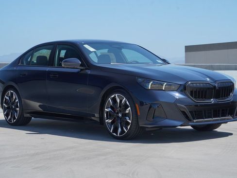 New 2027 BMW 530i w/ M Sport Package RWD image 3