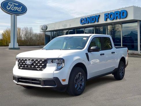 New 2026 Ford Maverick XLT w/ Equipment Group 301A AWD/4WD image 2