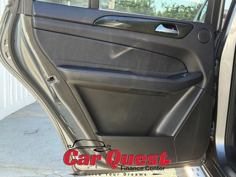 Used 2018 Mercedes-Benz GLS 450 4MATIC image 31