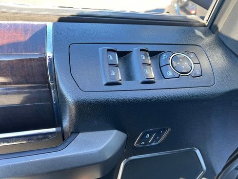 Used 2017 Ford F150 Platinum w/ Equipment Group 701A Luxury image 12