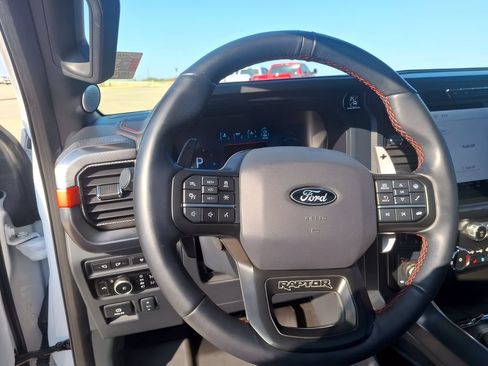 Used 2024 Ford F150 Raptor AWD/4WD image 7