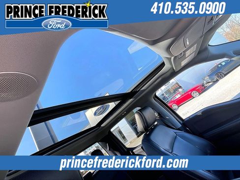 Used 2021 Ford F150 Lariat w/ Equipment Group 502A High image 21