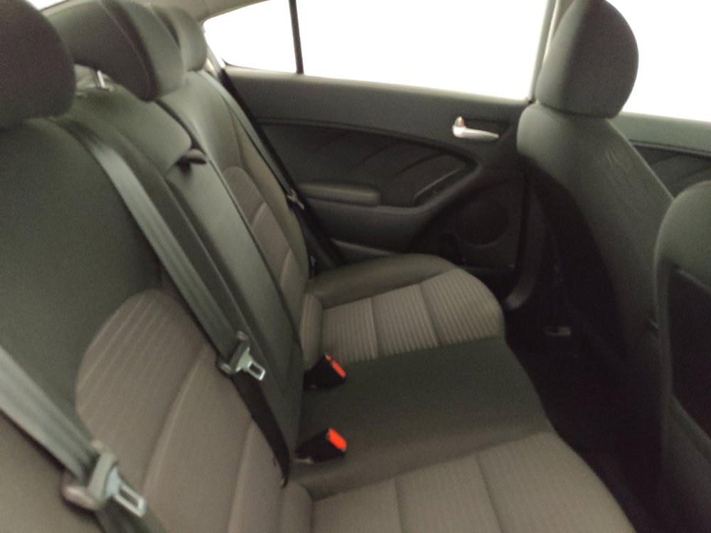 Used 2017 Kia Forte LX w/ LX Popular Package FWD image 19