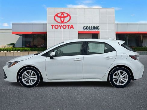 Certified 2019 Toyota Corolla SE image 2