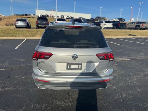 Used 2021 Volkswagen Tiguan SE image 4