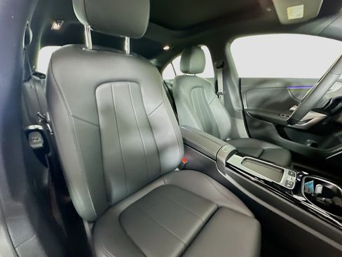 Certified 2025 Mercedes-Benz CLA 250 4MATIC image 36