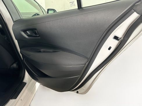 Used 2024 Toyota Corolla LE FWD image 27