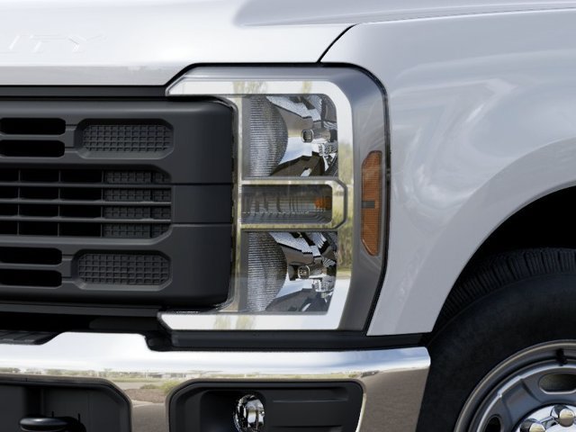 New 2027 Ford F250 XL w/ XL Chrome Package RWD image 18