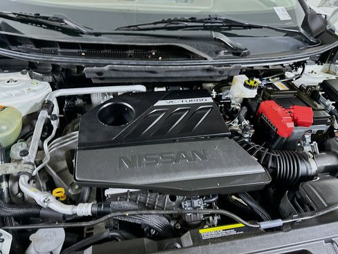 Used 2023 Nissan Rogue SV image 31