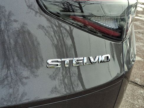 New 2026 Alfa Romeo Stelvio Sprint image 23