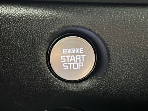 Used 2025 Kia Sorento EX FWD image 17