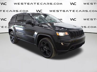 Used 2019 Jeep Grand Cherokee Laredo