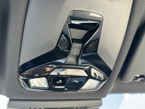 New 2026 BMW X1 xDrive28i w/ Technology Package image 28