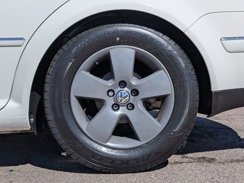 Used 2004 Volkswagen Jetta GLS image 22