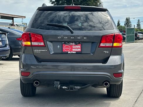 Used 2014 Dodge Journey R/T w/ Flexible Seating Group AWD/4WD image 8