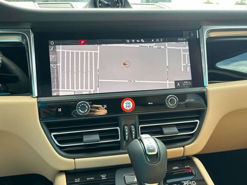 New 2026 Porsche Macan AWD/4WD image 25