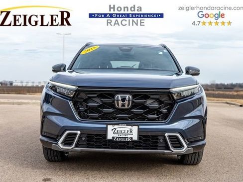 Used 2025 Honda CR-V Sport Touring image 2