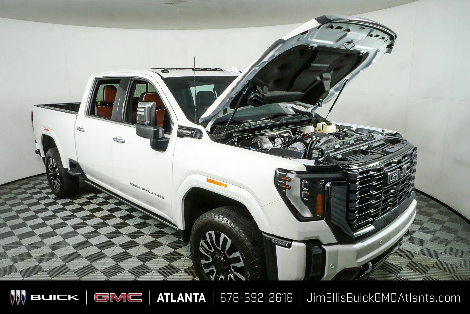 Used 2024 GMC Sierra 2500 Denali Ultimate w/ Max Trailering Package AWD/4WD image 33