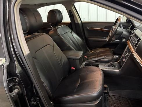 Used 2011 Lincoln MKZ FWD image 20