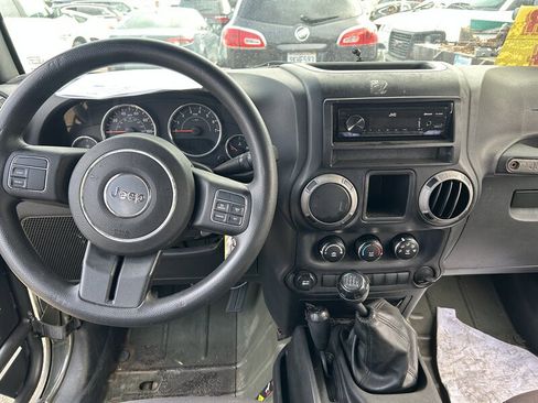 Used 2015 Jeep Wrangler Unlimited Sport w/ Trailer Tow Group image 15