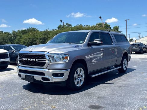 Used 2022 RAM 1500 Big Horn AWD/4WD image 3