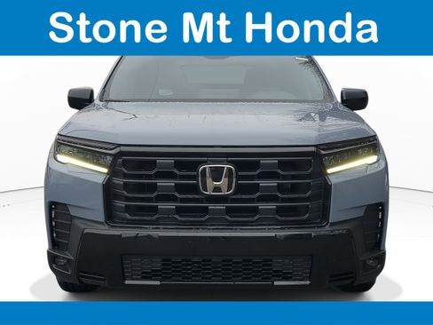 New 2026 Honda Pilot Sport image 2