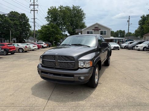 Used 2004 Dodge Ram 1500 Truck SLT w/ Sport Appearance Group AWD/4WD image 1