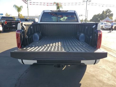 New 2026 Toyota Tundra Limited image 9