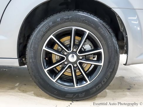 Used 2018 Dodge Grand Caravan GT image 11