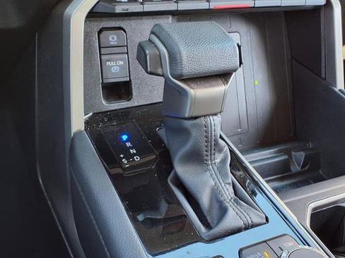 Used 2024 Toyota Tundra Limited image 13