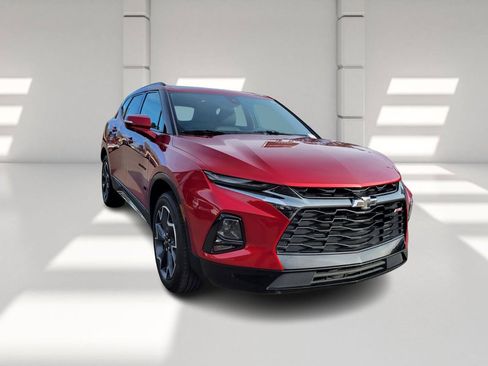 Used 2022 Chevrolet Blazer RS w/ Enhanced Convenience Package image 3
