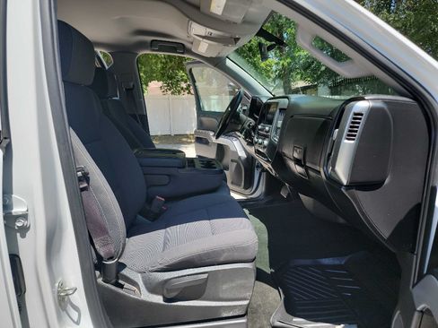 Used 2017 Chevrolet Silverado 1500 LT w/ Texas Edition AWD/4WD image 39