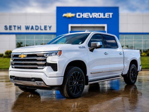 New 2026 Chevrolet Silverado 1500 High Country AWD/4WD image 3