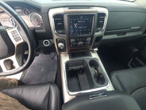 Used 2018 RAM 1500 Laramie w/ Convenience Group image 11