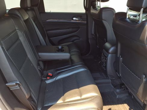 Used 2019 Jeep Grand Cherokee Trailhawk w/ Trailhawk Luxury Group AWD/4WD image 23