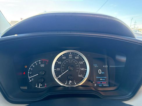 Used 2022 Toyota Corolla LE image 17