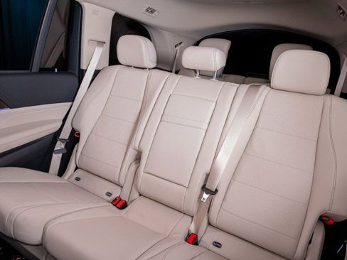 Certified 2026 Mercedes-Benz GLS 450 4MATIC image 17