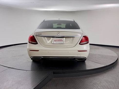 Used 2017 Mercedes-Benz E 300 image 6