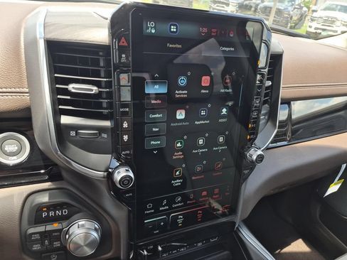 New 2026 RAM 1500 Laramie AWD/4WD image 28