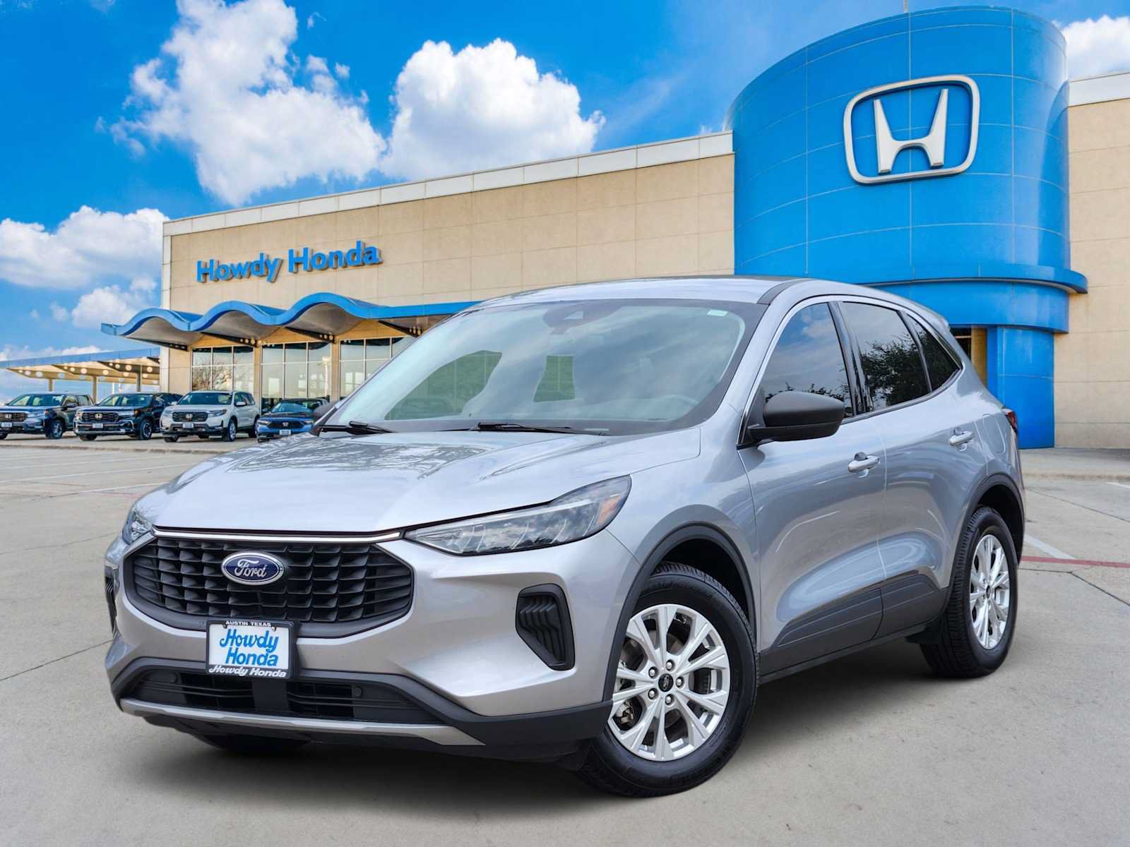 Used 2023 Ford Escape Active FWD image 1