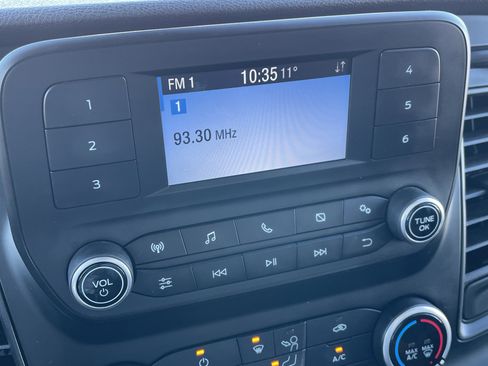 Used 2020 Ford Transit 250 Medium Roof w/ Load Area Protection Package image 31