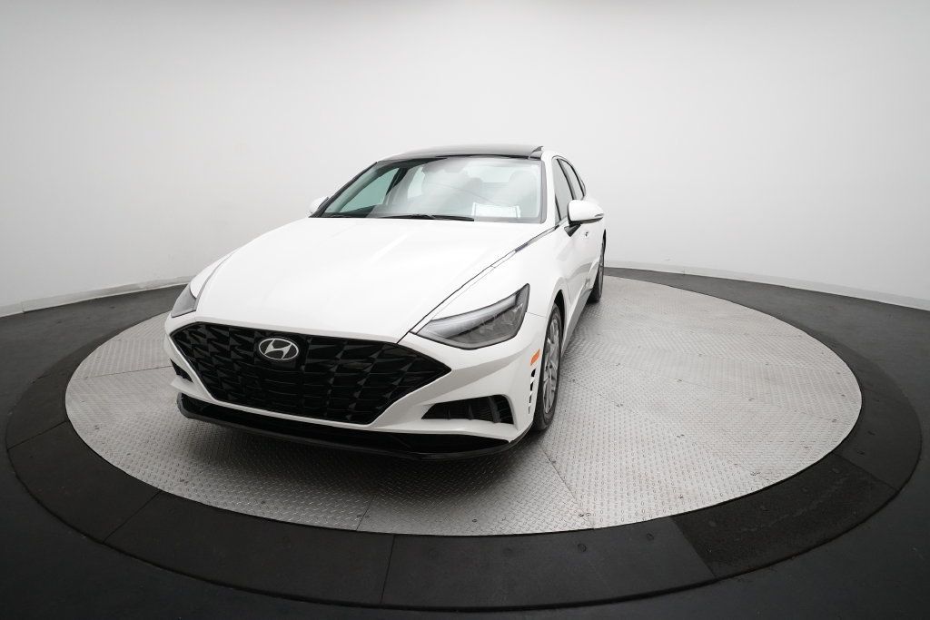 Used 2023 Hyundai Sonata SEL w/ Convenience Package FWD image 12
