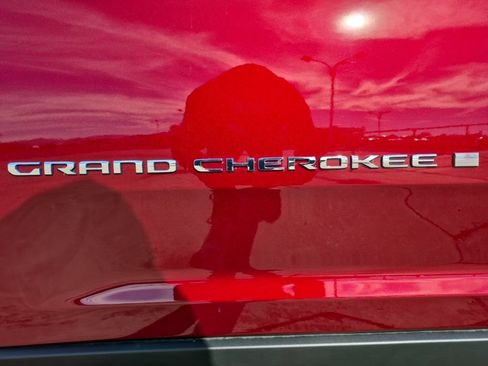 New 2024 Jeep Grand Cherokee Limited 4xe w/ Luxury Tech Group II AWD/4WD image 47