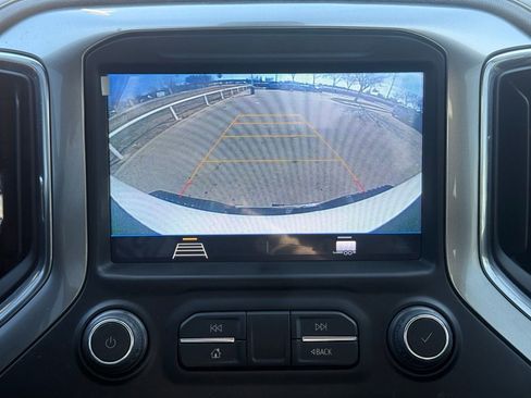 Used 2022 Chevrolet Silverado 3500 LT w/ Convenience Package image 10