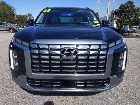 Used 2023 Hyundai Palisade Calligraphy image 9