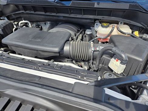 Used 2022 Chevrolet Silverado 1500 LT w/ Protection Package image 18